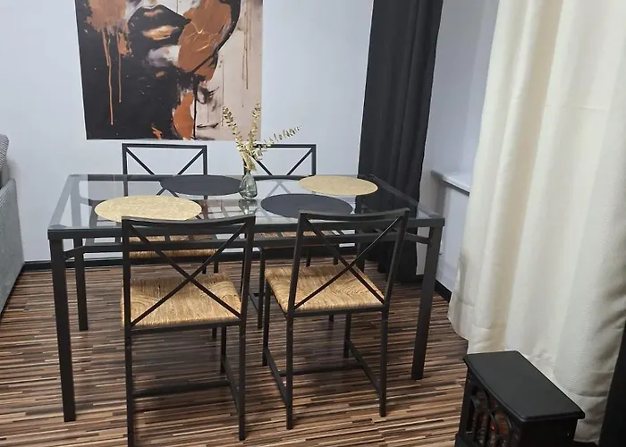 Antracyt アパート ヴァウブジフ